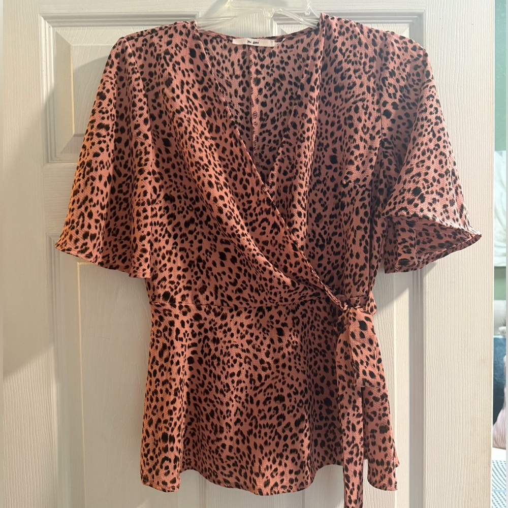Francesca’s Miami Faux Wrap Leopard Print Top Medium